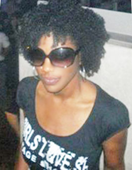 Date this voluptuous United Kingdom girl Lita from London GB445