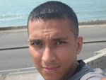 red-hot Colombia man Carlos from Armenia CO5683