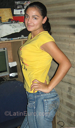 Date this gorgeous Guatemala girl Beatriz from Guatemala City GT11