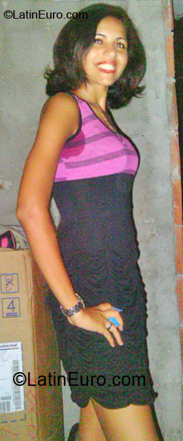 Date this delightful Brazil girl Fabiola from Recife BR7489