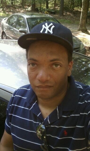 Date this good-looking United States man Mrv75 from Richmond US8554