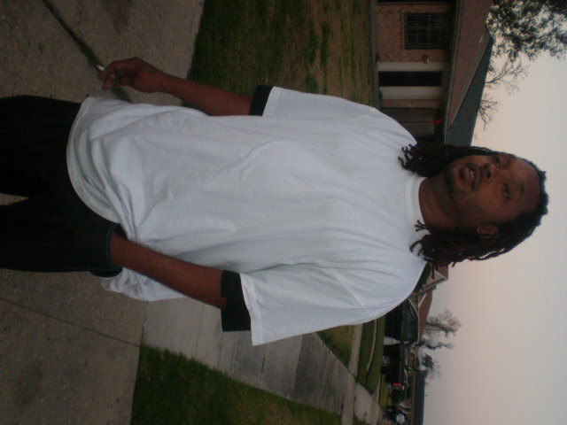 Date this delightful United States man Lo from New Orleans US8603