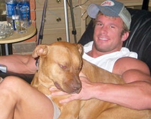 Date this nice looking United States man Sexualblondamer from Honolulu US8780