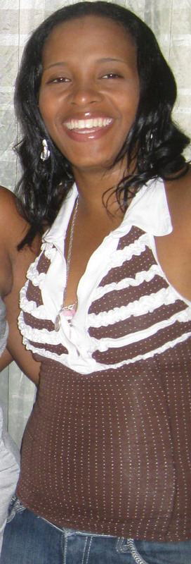 Date this happy Colombia girl Edna from Cali CO6209