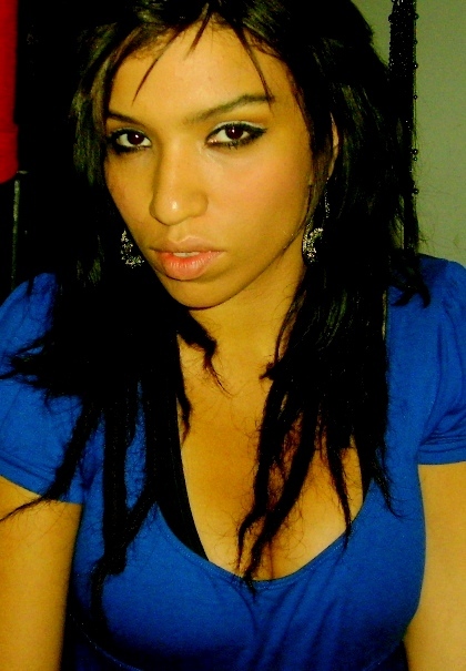 Date this happy Brazil girl Ana from Juiz De Fora BR6341