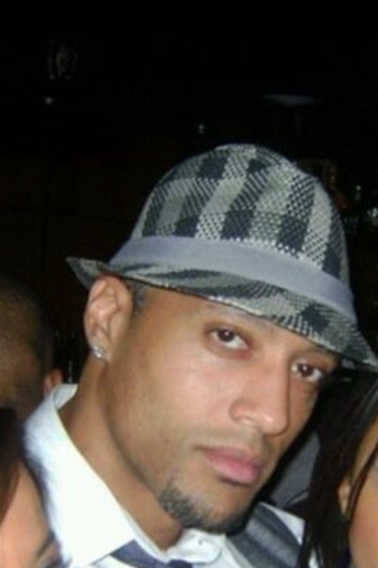 Date this hard body United States man Brandon from Baltimore US8852