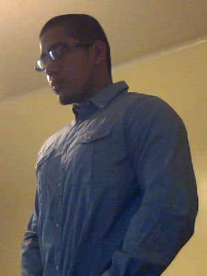 Date this nice looking United States man Vozteck from new york city US8875