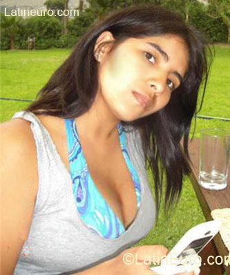 Date this delightful Peru girl Brigitte from Lima PE427