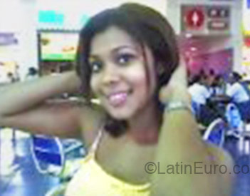 Date this cute Panama girl Yelkis from Panama City PA68