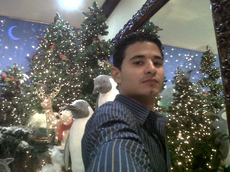 Date this tall Honduras man Rene Torres from San Pedro Sula HN287
