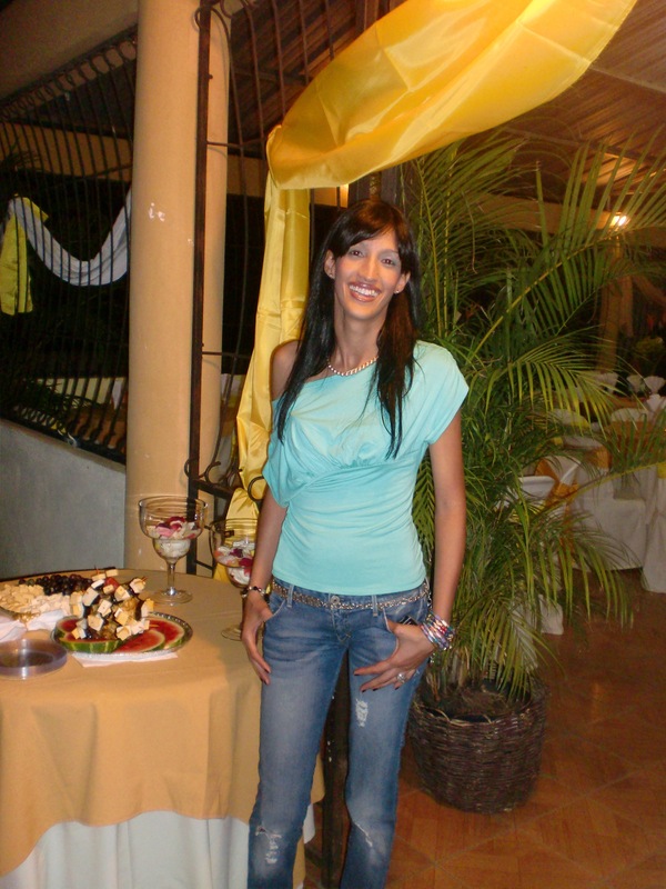 Date this attractive Dominican Republic girl Leonor from Santiago DO6677