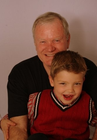 Date this hot United States man Aviator from Centerville US9195