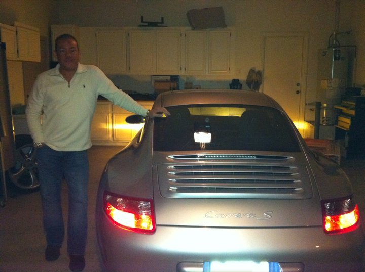 Date this sultry Dominican Republic man Johnnym305 from San Diego DO7052