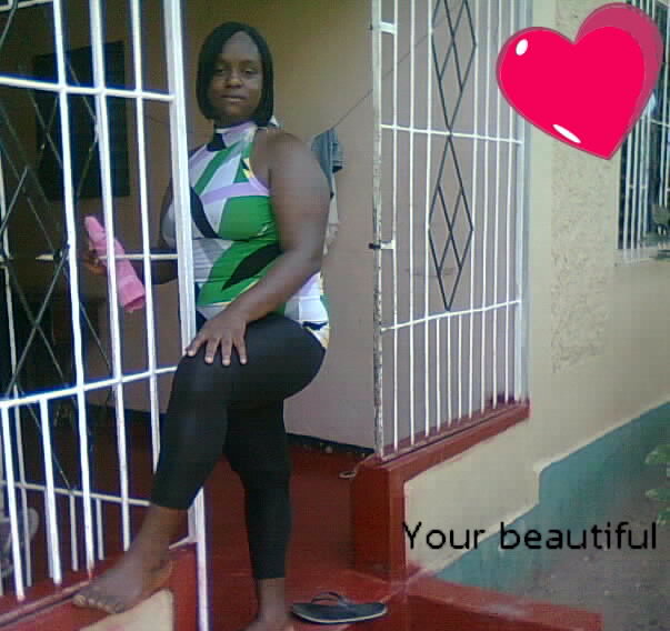 Date this nice looking Jamaica girl Crissy from Kingston US9271