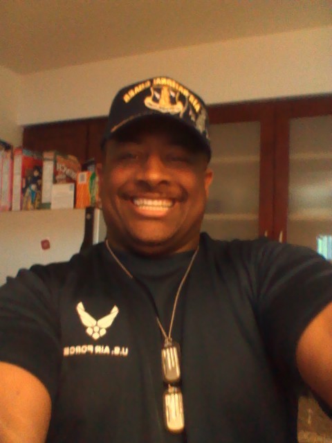 Date this georgeous United States man Jeans5342 from Los Angeles US9286