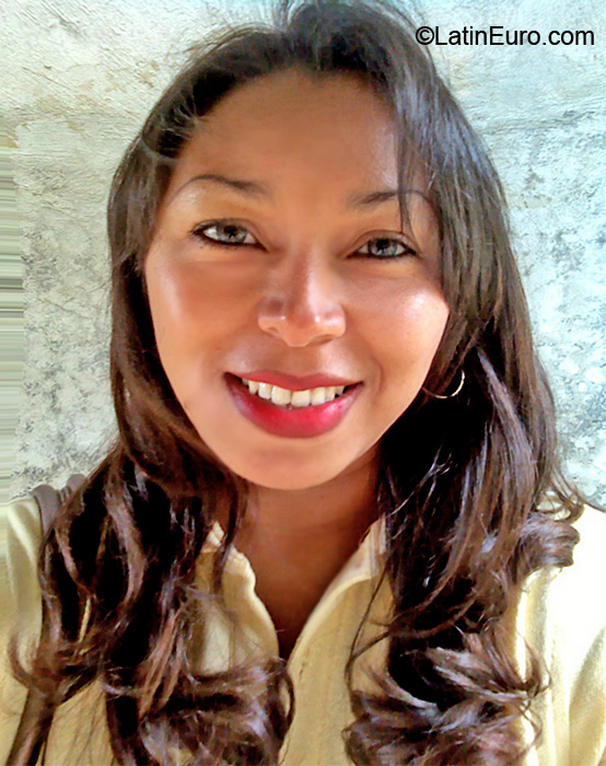 Date this cute Costa Rica girl Jessie from San Jose CR51