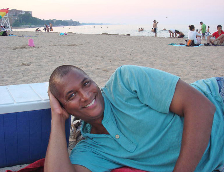 Date this delightful United States man Lu from Chicago US9325