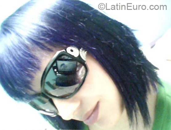 Date this hard body Ecuador girl Eugi from Ambato EC93
