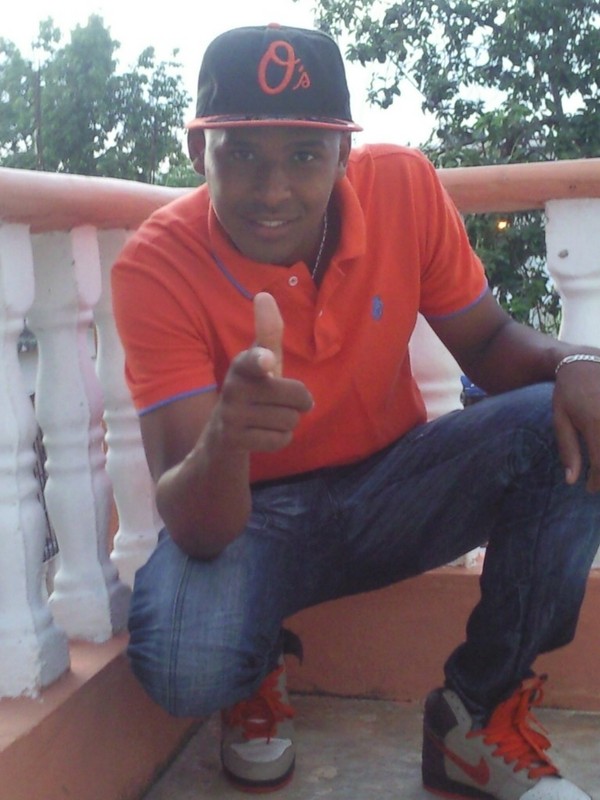 Date this voluptuous Dominican Republic man Leonard from Santo Domingo DO7367