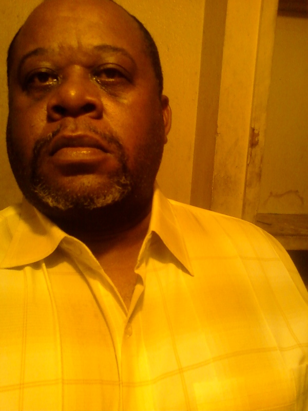 Date this hard body United States man Tee-toy from san antonio,tx US9572