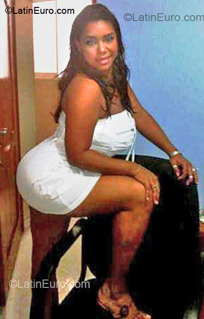 Date this foxy United States girl Wendy from Bronx US9628