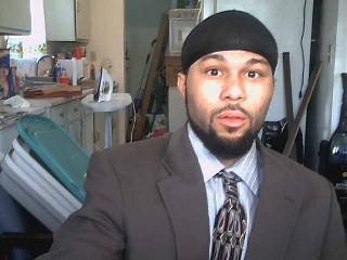 Date this nice looking United States man Brandon from Asheville US9755