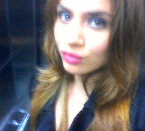 Date this good-looking Brazil girl Lacou from Uberlandia ES175