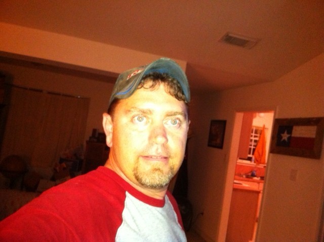 Date this funny United States man Jbblueyz from Spicewood US9906