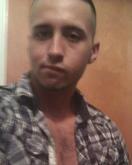 Date this delightful United States man Daniel from charlotte US9988
