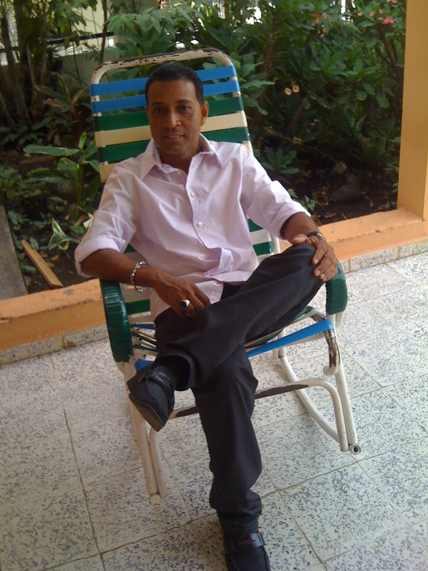 Date this young Dominican Republic man Neno from Santo Domingo DO7846