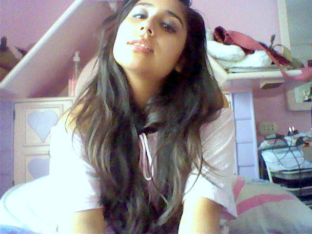 Date this nice looking Peru girl Maria from Lima PE504
