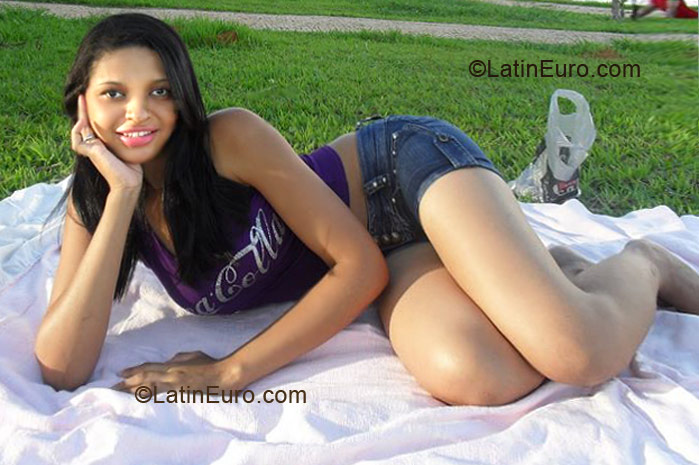 Date this tall Brazil girl Eliane from Brasilia BR5543