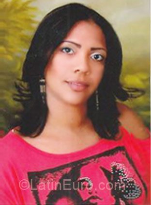 Date this tall Dominican Republic girl GABIT from Barahona DO7962