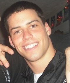 Date this voluptuous United States man AStarL1 from Ridley US10326