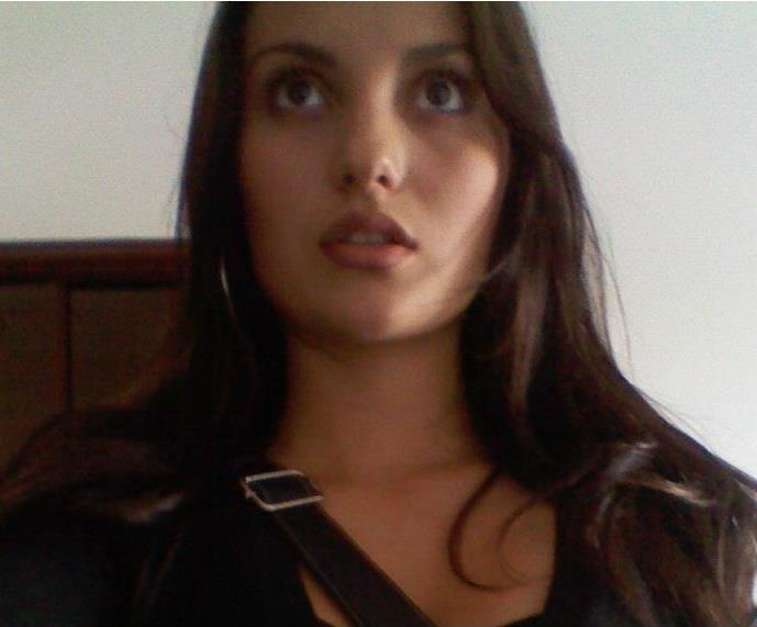 Date this tall Colombia girl Estefania from Lisboa CO7367