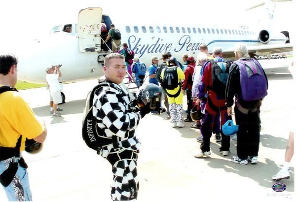 Date this sultry United States man Skysurfer from Ny US10585