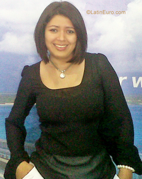 Date this georgeous Honduras girl Aracely from San Pedro Sula HN345