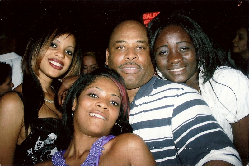Date this fun Dominican Republic man Kcaz from Red Lion DO8198
