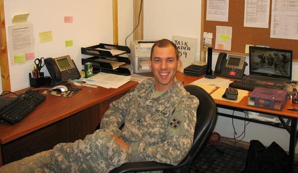 Date this hard body United States man Robert from Usa US10726