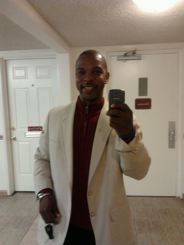 Date this cute United States man Mozelle from San Leandro US10788