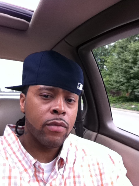 Date this nice looking United States man Mindbenda55 from Clarksville US11002