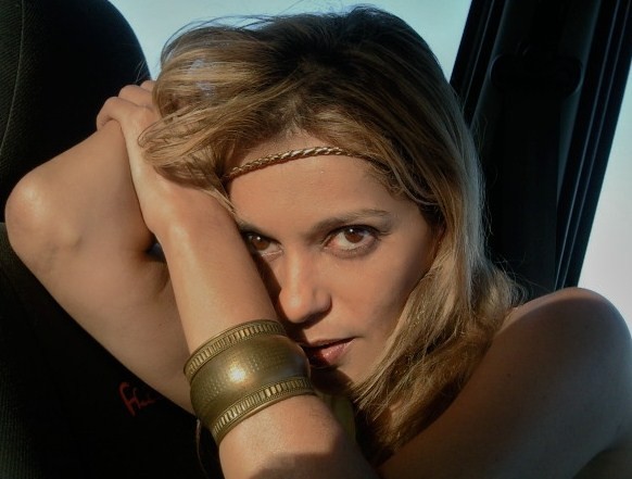 Date this cute Brazil girl Kelly from Rio De Janeiro BR5948