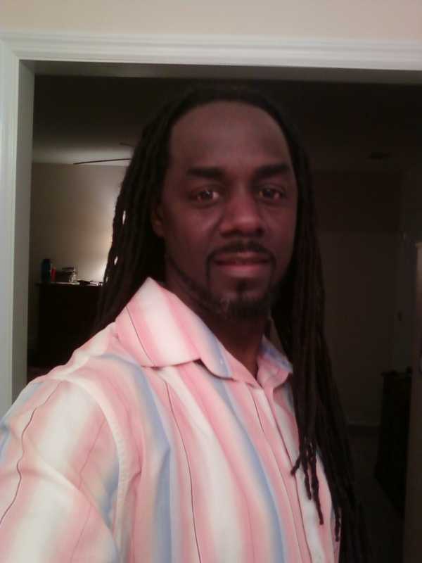 Date this charming United States man CMTray from Tampa/st.pete US11131