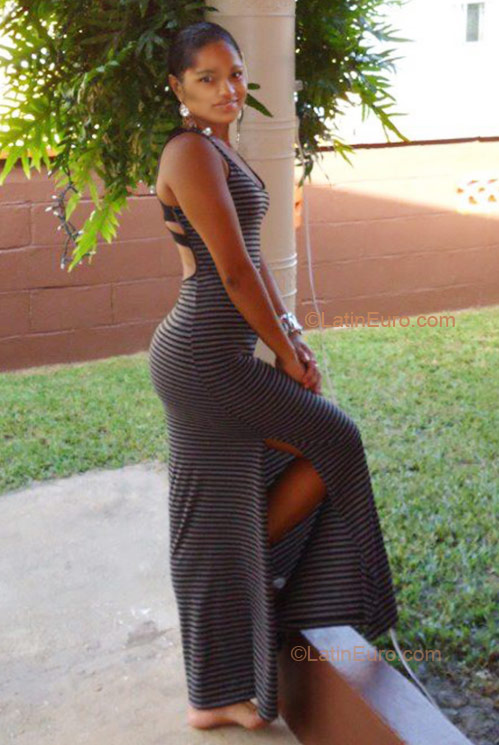 Date this fun Trinidad and Tobago girl Wendyann from Port Of Spain TT62