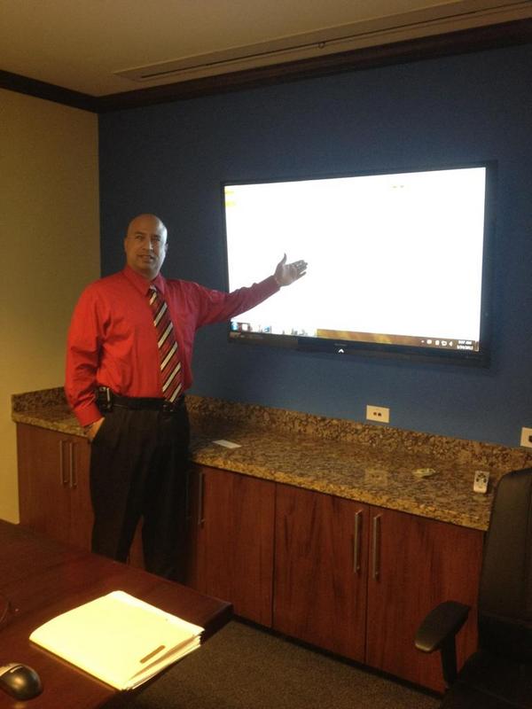 Date this lovely United States man MAXIMUS from Miami BR5973