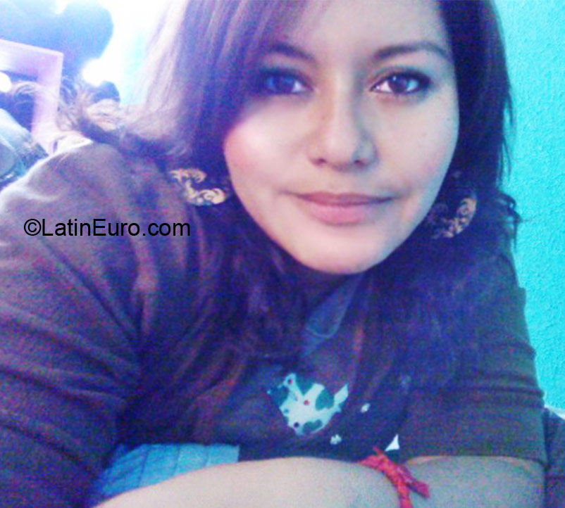 Date this beautiful Mexico girl Fabiola from Mexico City MX386