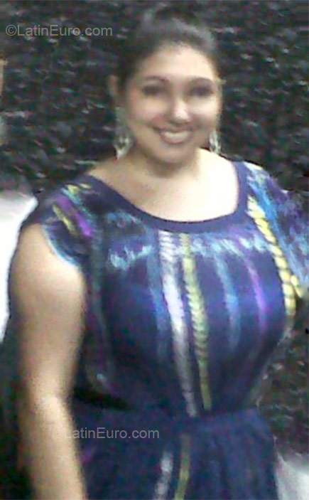 Date this hot Panama girl Yessica from David PA125