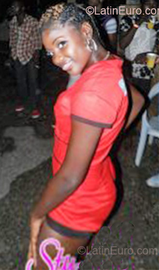 Date this young Jamaica girl Toya from Kingston JM341