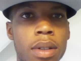 Date this hard body United States man Mike from Hartford US11297