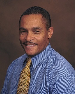 Date this stunning United States man Gregory from Signal Hill US11327